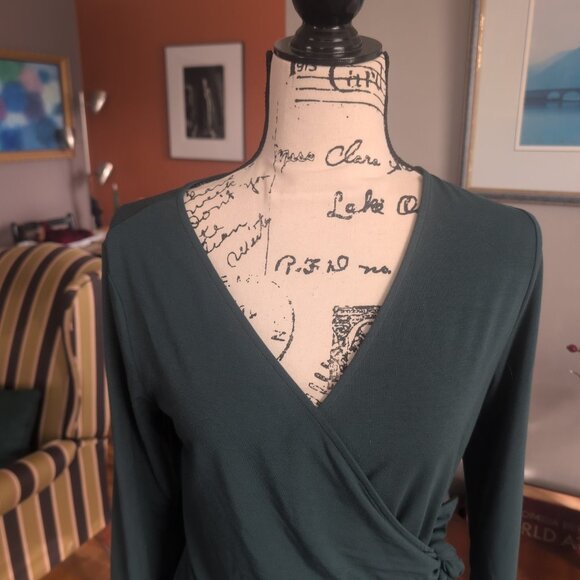 Betabrand Blouse Women’s Green Faux Wrap Long Sleeve Top Stretch V Neck NWOT Sz - Picture 2 of 10